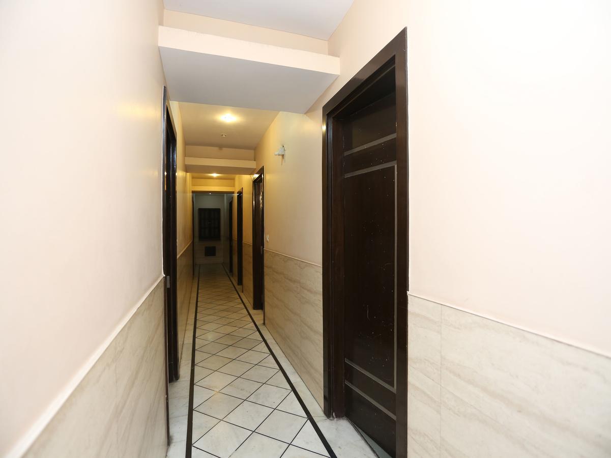 Oyo 13541 Otani Hotel Delhi  Dış mekan fotoğraf