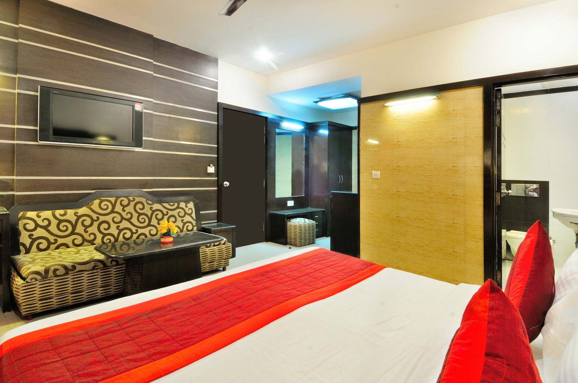 Oyo 13541 Otani Hotel Delhi  Dış mekan fotoğraf