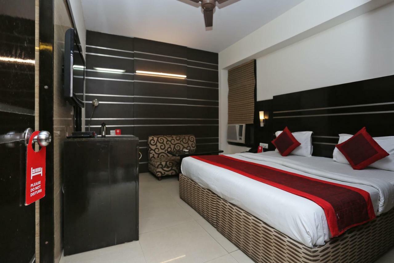Oyo 13541 Otani Hotel Delhi  Dış mekan fotoğraf