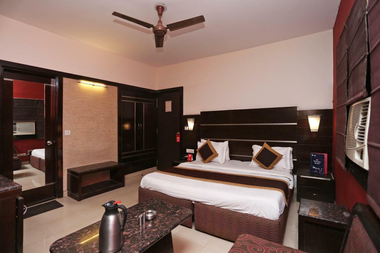 Oyo 13541 Otani Hotel Delhi  Dış mekan fotoğraf
