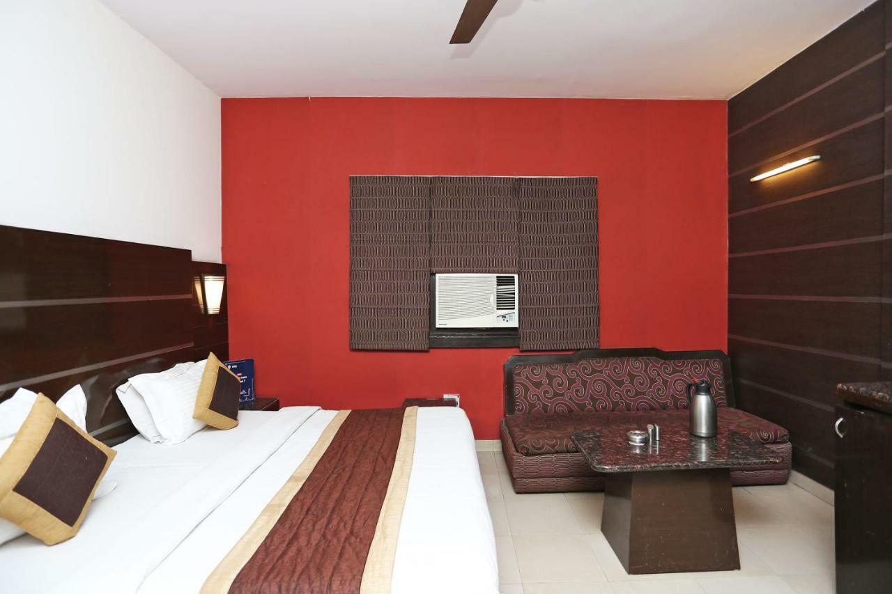 Oyo 13541 Otani Hotel Delhi  Dış mekan fotoğraf