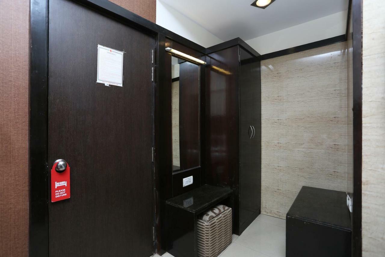 Oyo 13541 Otani Hotel Delhi  Dış mekan fotoğraf