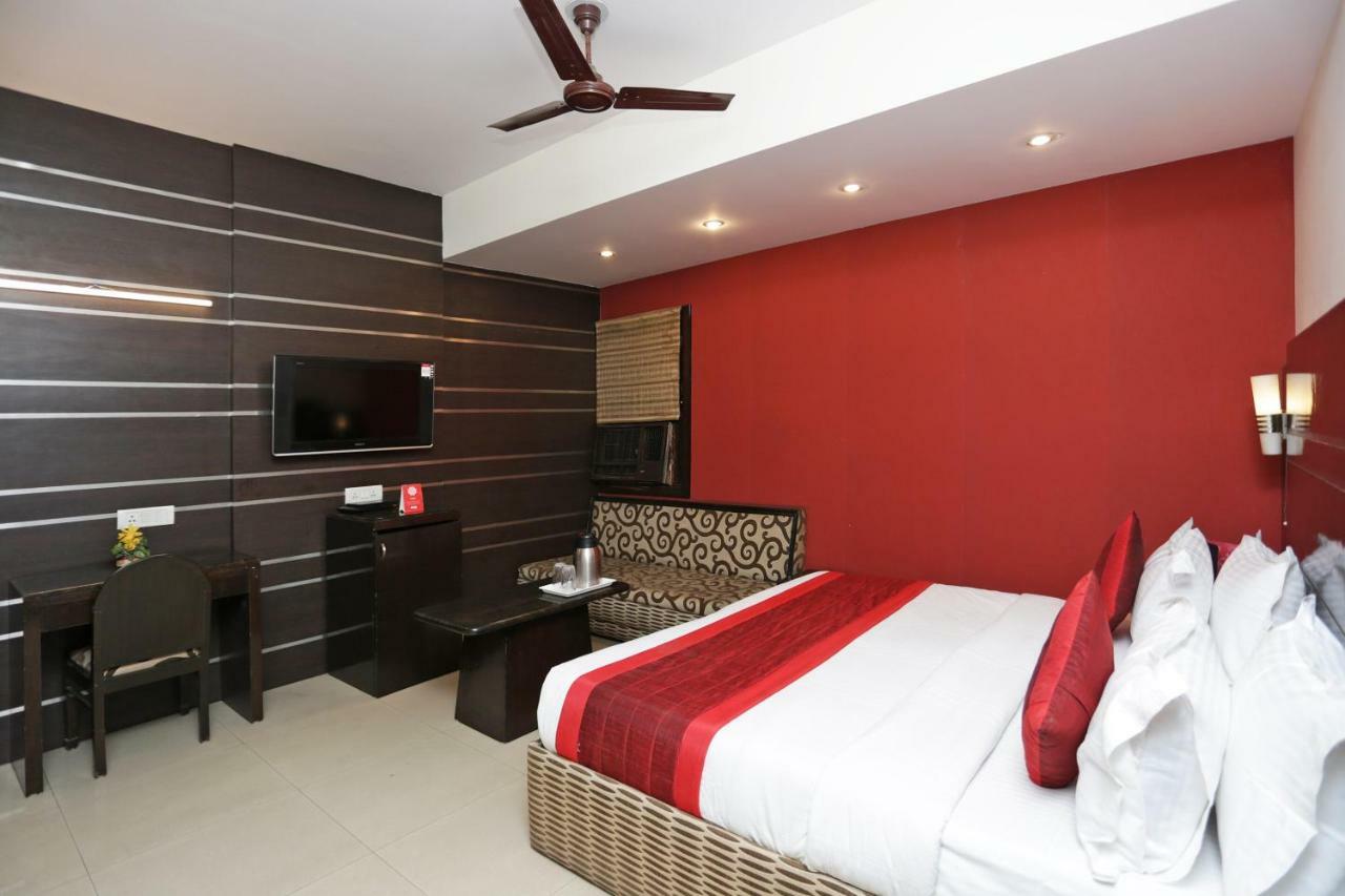 Oyo 13541 Otani Hotel Delhi  Dış mekan fotoğraf