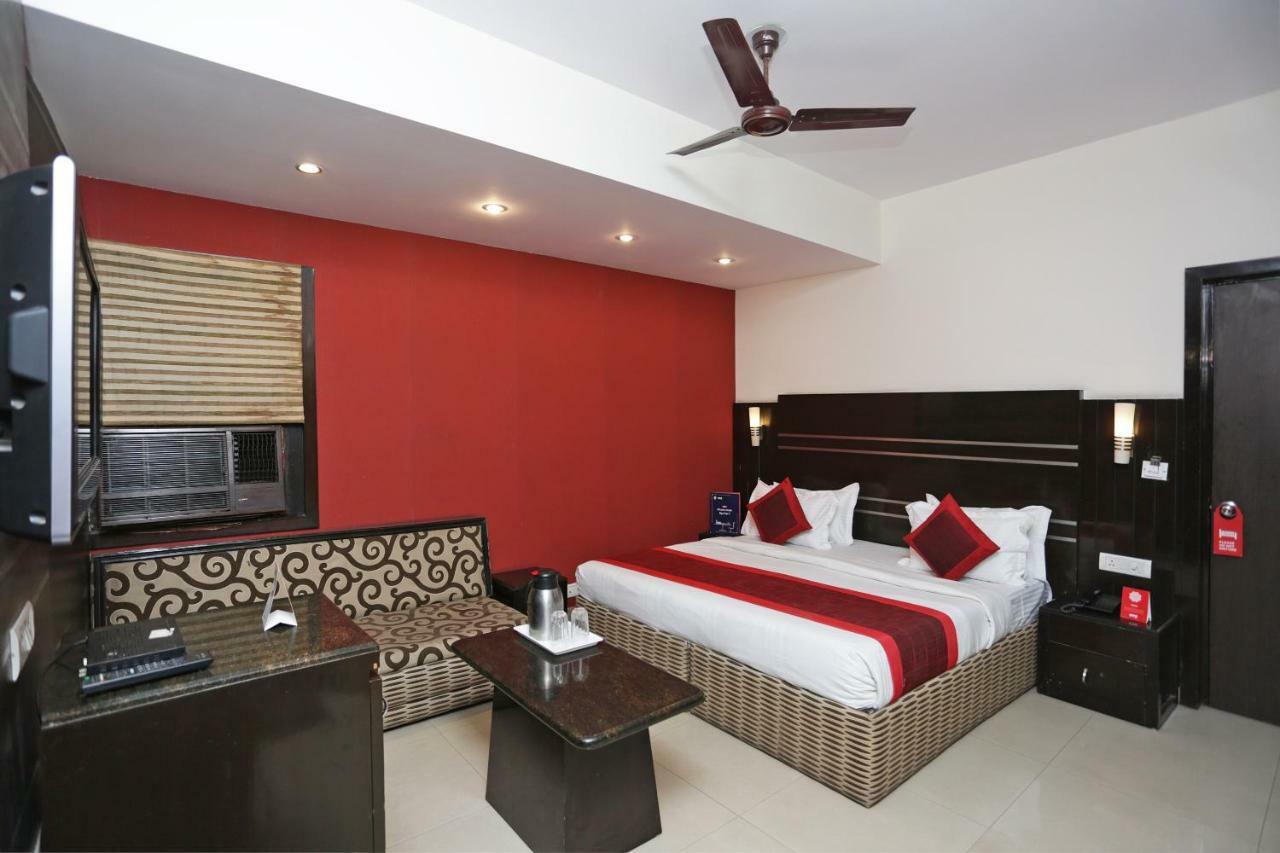 Oyo 13541 Otani Hotel Delhi  Dış mekan fotoğraf